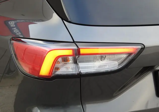 FORD Kuga 1.5 EcoBlue ST-LINE