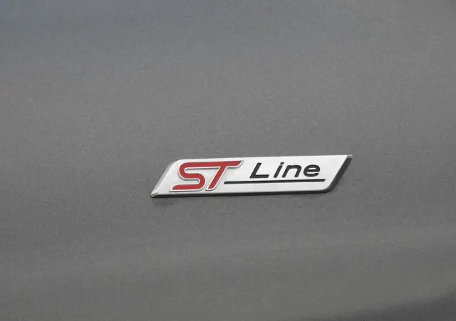 FORD Kuga 1.5 EcoBlue ST-LINE