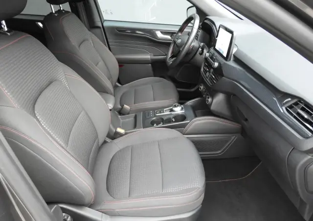 FORD Kuga 1.5 EcoBlue ST-LINE