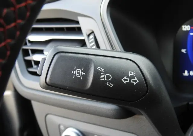 FORD Kuga 1.5 EcoBlue ST-LINE