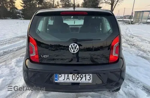 VOLKSWAGEN Up! 
