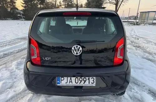 VOLKSWAGEN Up! 