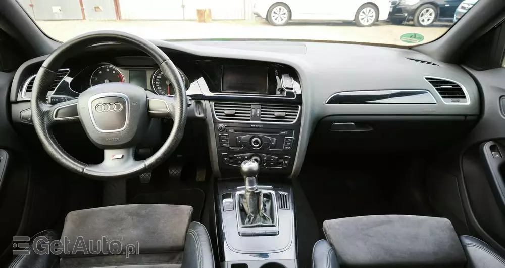 AUDI A4 Avant 1.8 TFSI S line Sportpaket (plus)