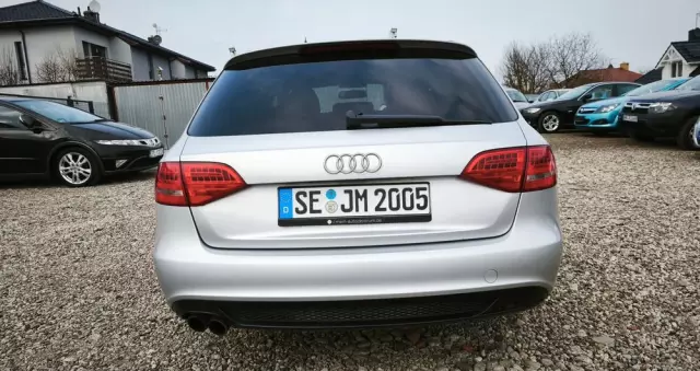 AUDI A4 Avant 1.8 TFSI S line Sportpaket (plus)