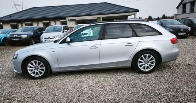 AUDI A4 Avant 1.8 TFSI S line Sportpaket (plus)
