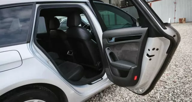 AUDI A4 Avant 1.8 TFSI S line Sportpaket (plus)