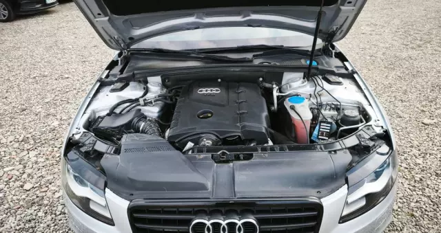 AUDI A4 Avant 1.8 TFSI S line Sportpaket (plus)