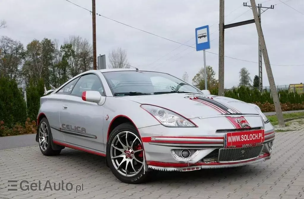 TOYOTA Celica 