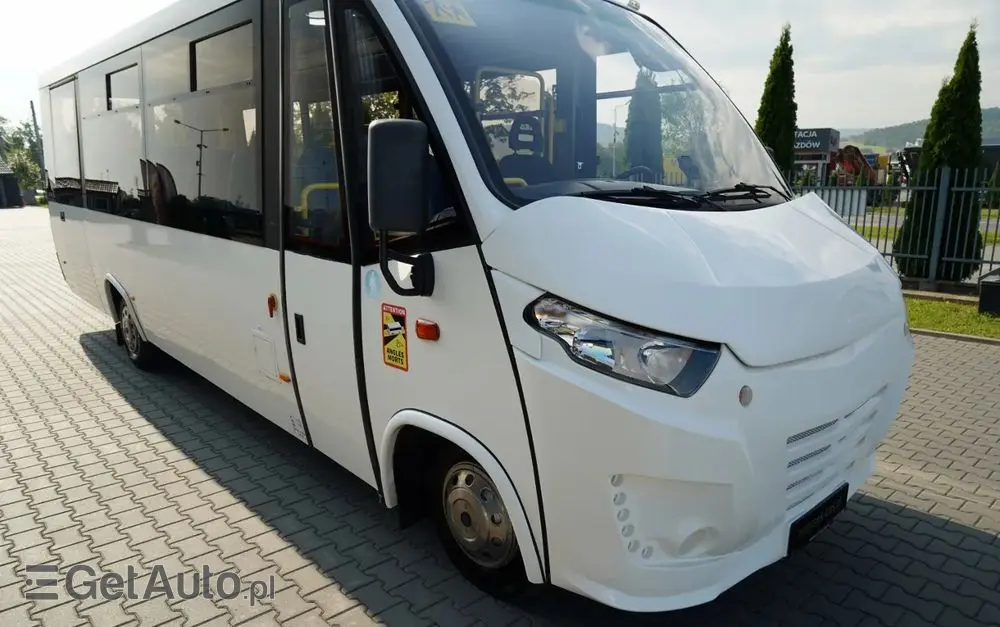 IVECO KAPENA / EURO6 / MANUAL / KLIMATYZACJA / SPROWADZONY / 116500 KM / 