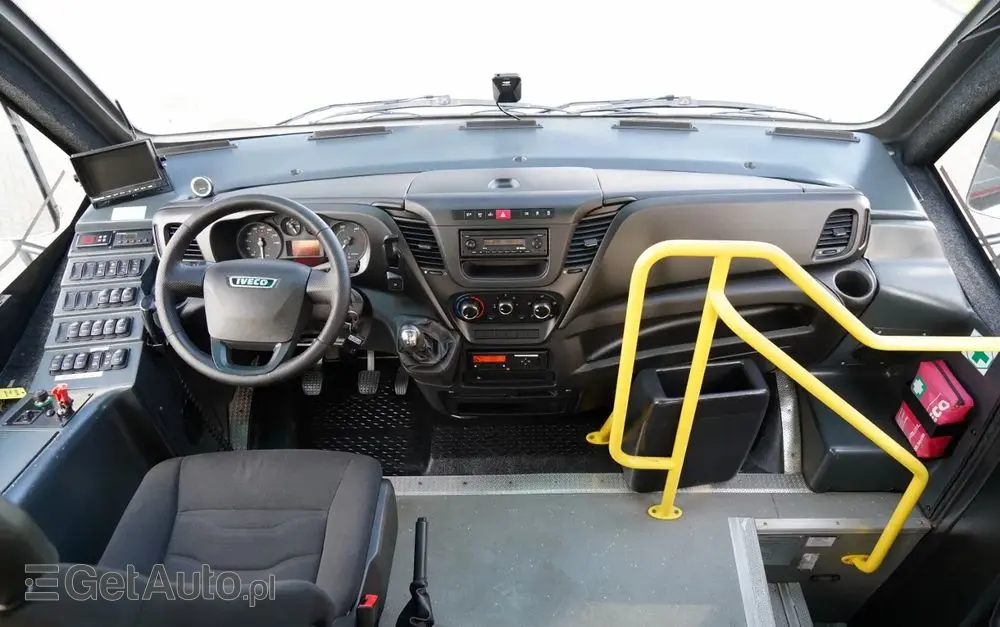 IVECO KAPENA / EURO6 / MANUAL / KLIMATYZACJA / SPROWADZONY / 116500 KM / 