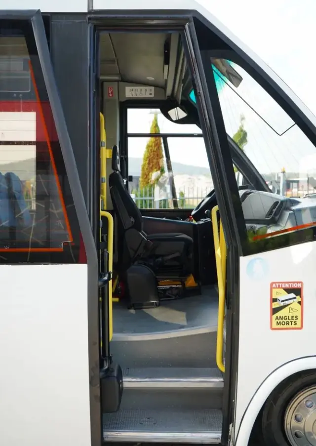 IVECO KAPENA / EURO6 / MANUAL / KLIMATYZACJA / SPROWADZONY / 116500 KM / 