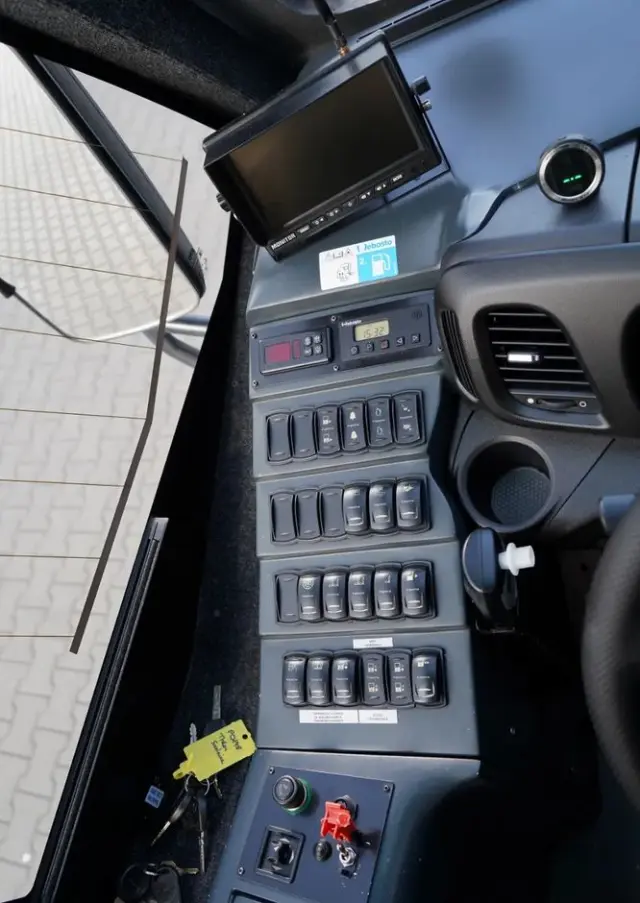 IVECO KAPENA / EURO6 / MANUAL / KLIMATYZACJA / SPROWADZONY / 116500 KM / 