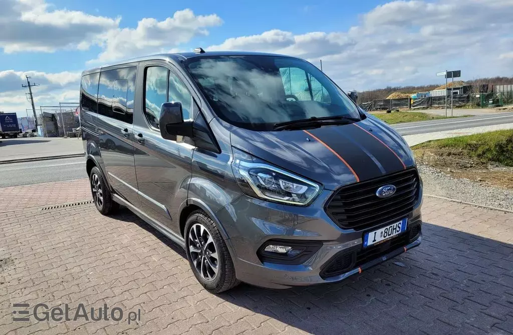 FORD Tourneo Custom 