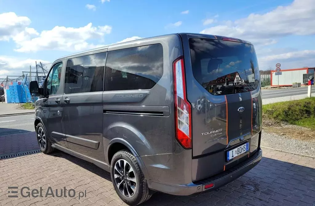 FORD Tourneo Custom 