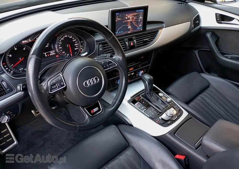 AUDI A6 Avant 2.0 TDI Ultra S tronic