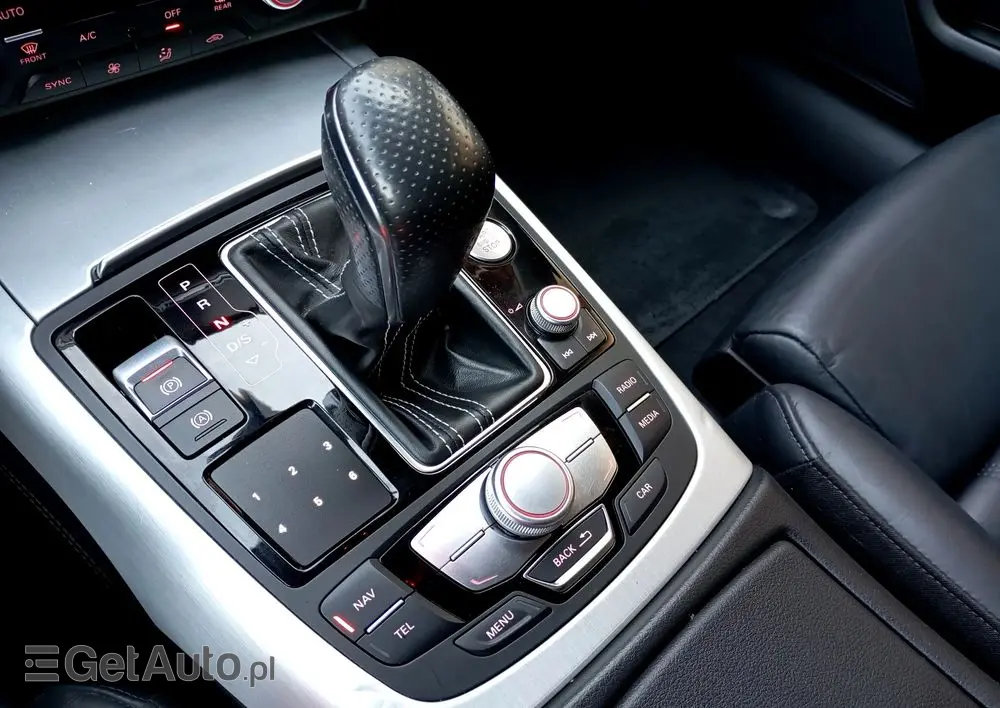 AUDI A6 Avant 2.0 TDI Ultra S tronic