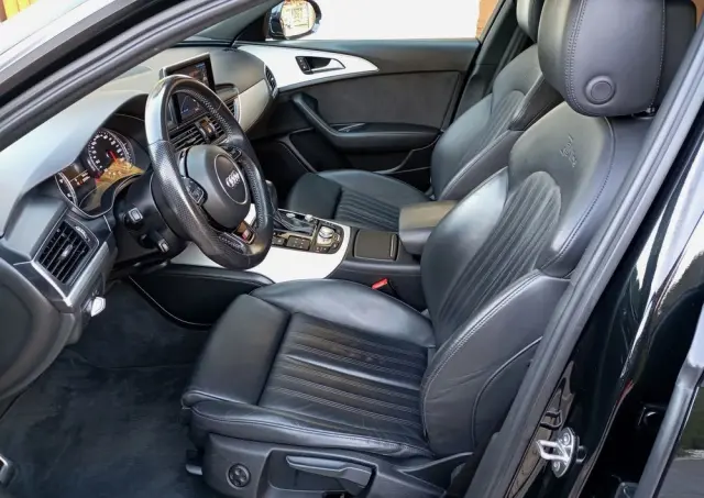 AUDI A6 Avant 2.0 TDI Ultra S tronic