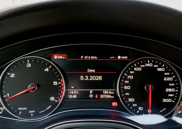 AUDI A6 Avant 2.0 TDI Ultra S tronic