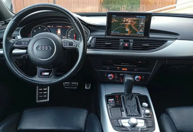 AUDI A6 Avant 2.0 TDI Ultra S tronic