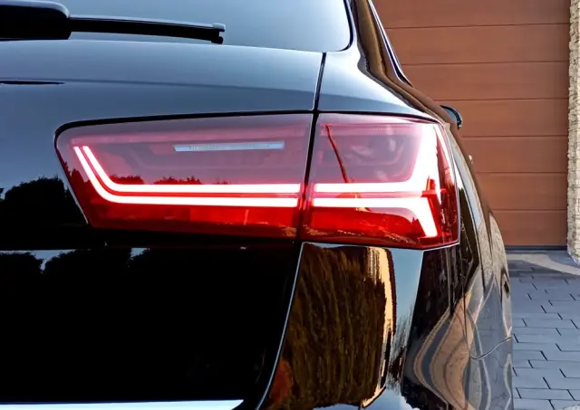 AUDI A6 Avant 2.0 TDI Ultra S tronic