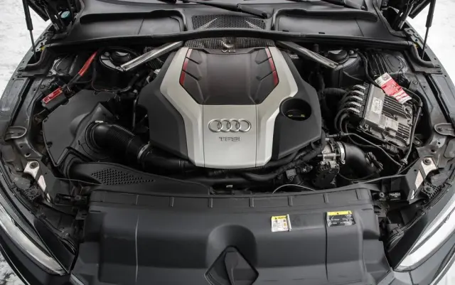 AUDI S5 Coupé 3.0 TFSI quattro tiptronic