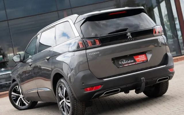 PEUGEOT 5008 1.6 PureTech GT Pack S&S EAT8