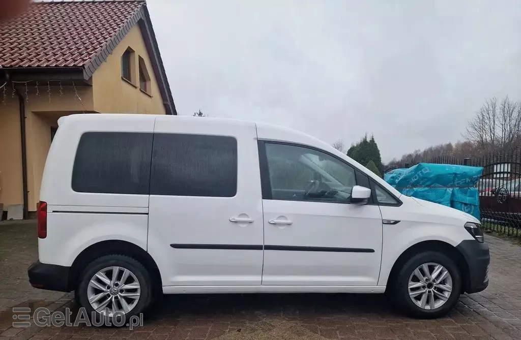 VOLKSWAGEN Caddy California 