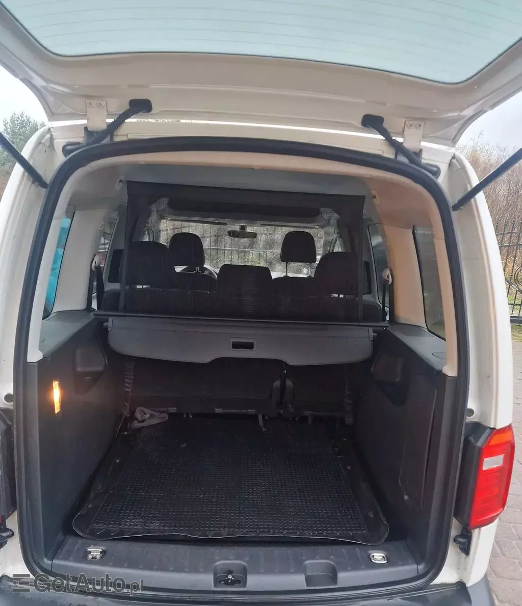 VOLKSWAGEN Caddy California 