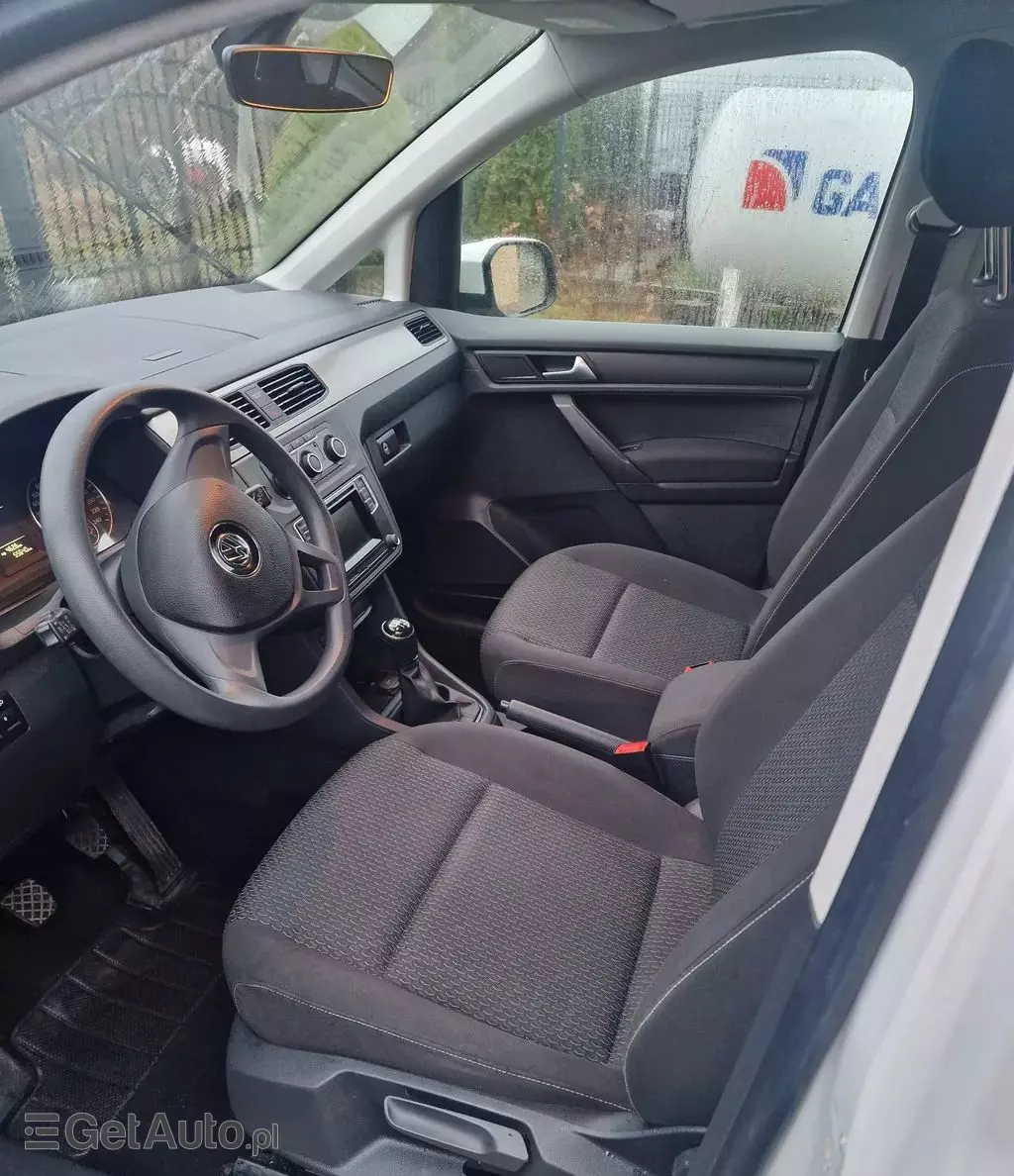 VOLKSWAGEN Caddy California 