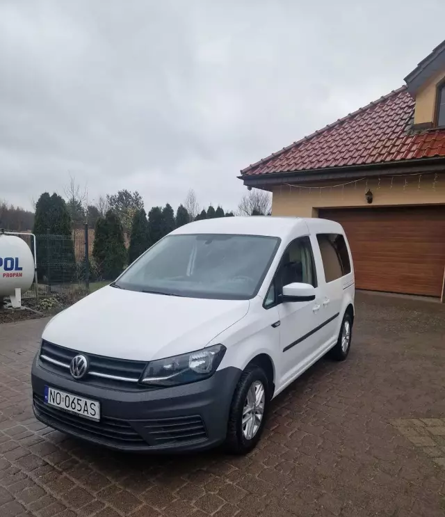 VOLKSWAGEN Caddy California 