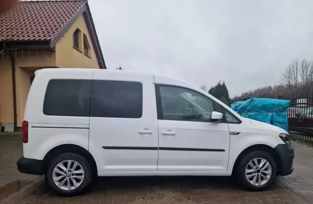 VOLKSWAGEN Caddy California 