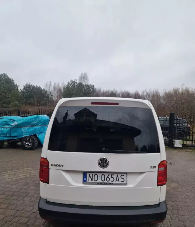 VOLKSWAGEN Caddy California 