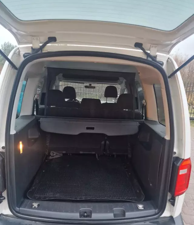 VOLKSWAGEN Caddy California 