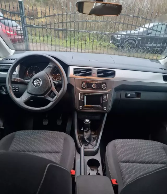 VOLKSWAGEN Caddy California 