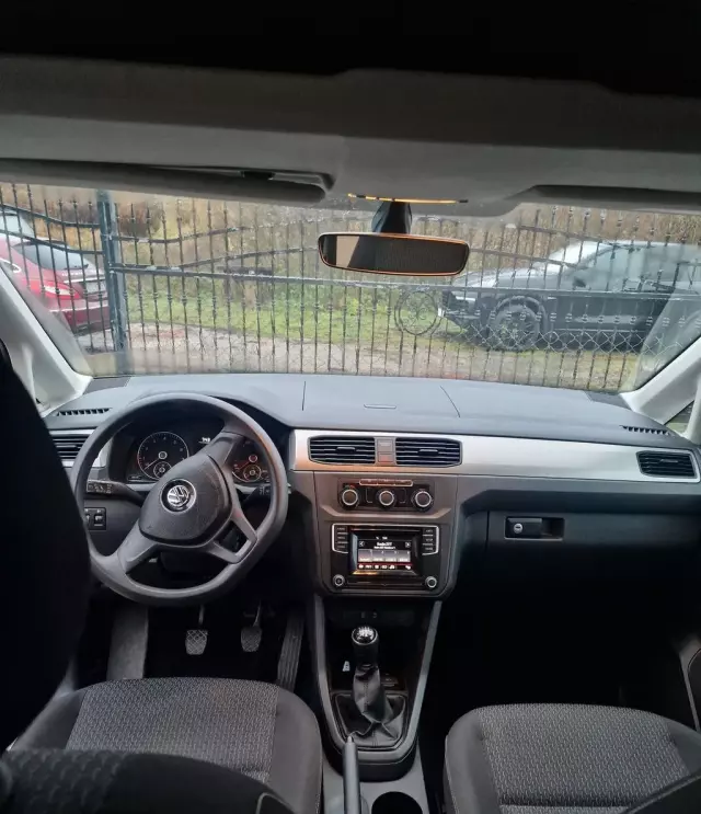 VOLKSWAGEN Caddy California 