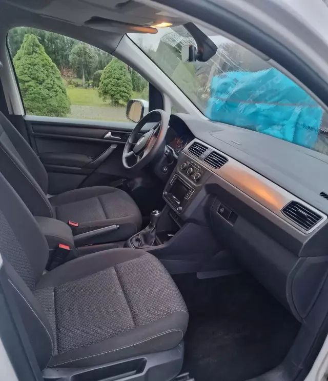 VOLKSWAGEN Caddy California 