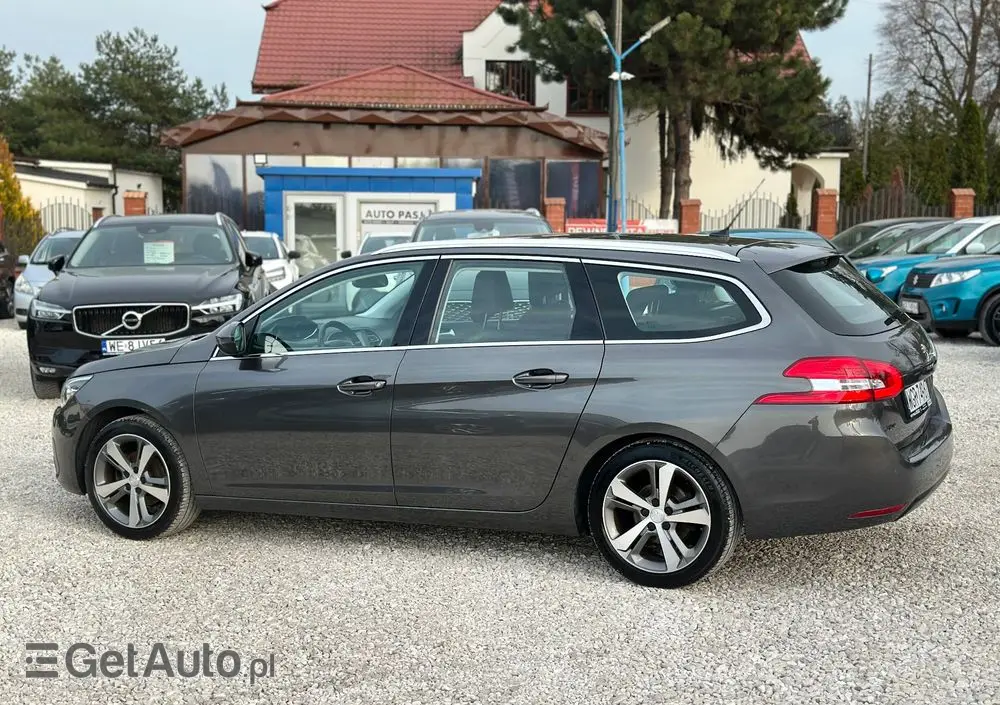 PEUGEOT 308 1.5 BlueHDi Business Line S&S