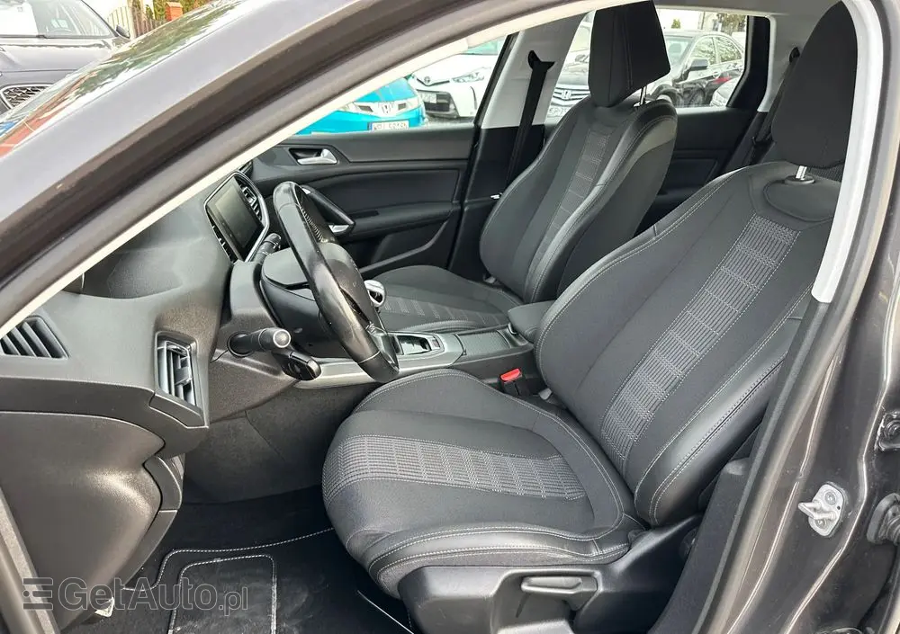 PEUGEOT 308 1.5 BlueHDi Business Line S&S