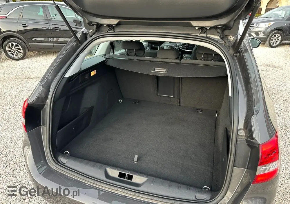 PEUGEOT 308 1.5 BlueHDi Business Line S&S