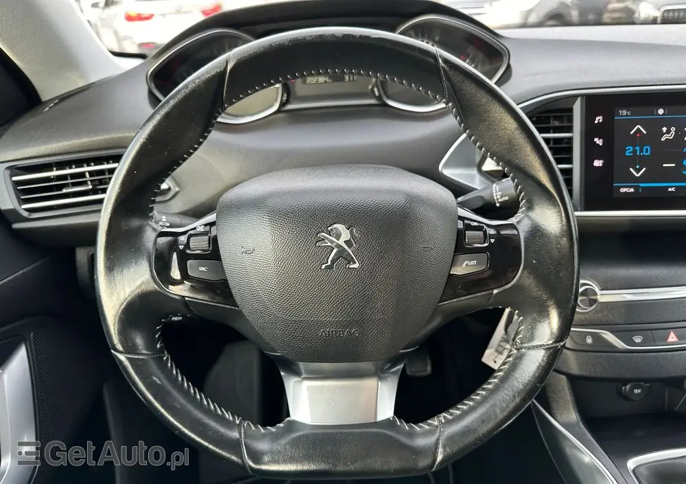 PEUGEOT 308 1.5 BlueHDi Business Line S&S