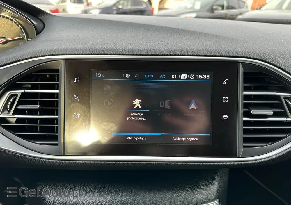 PEUGEOT 308 1.5 BlueHDi Business Line S&S