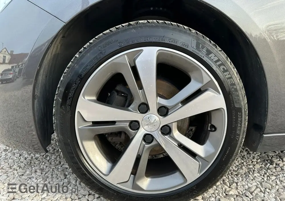 PEUGEOT 308 1.5 BlueHDi Business Line S&S