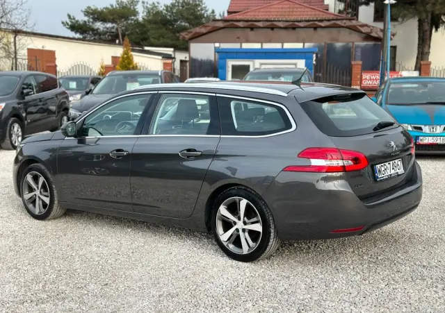 PEUGEOT 308 1.5 BlueHDi Business Line S&S