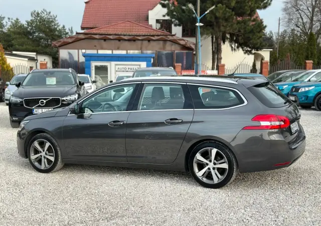 PEUGEOT 308 1.5 BlueHDi Business Line S&S