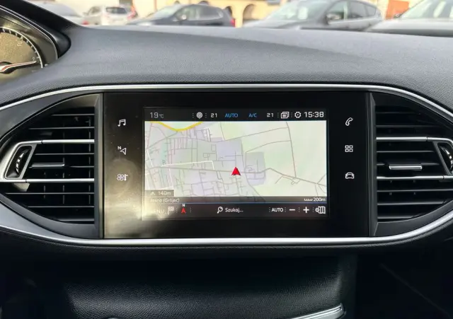 PEUGEOT 308 1.5 BlueHDi Business Line S&S