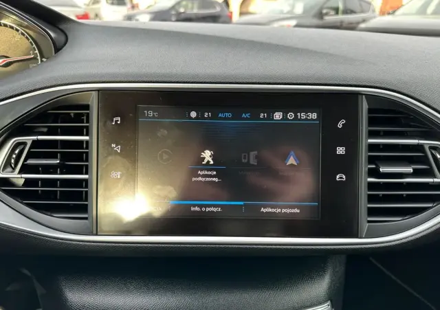 PEUGEOT 308 1.5 BlueHDi Business Line S&S