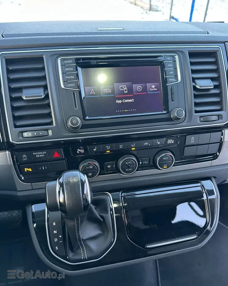 VOLKSWAGEN Multivan 2.0 BiTDI L1 Generation SIX 4Motion DSG