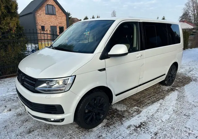 VOLKSWAGEN Multivan 2.0 BiTDI L1 Generation SIX 4Motion DSG