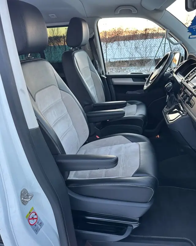 VOLKSWAGEN Multivan 2.0 BiTDI L1 Generation SIX 4Motion DSG