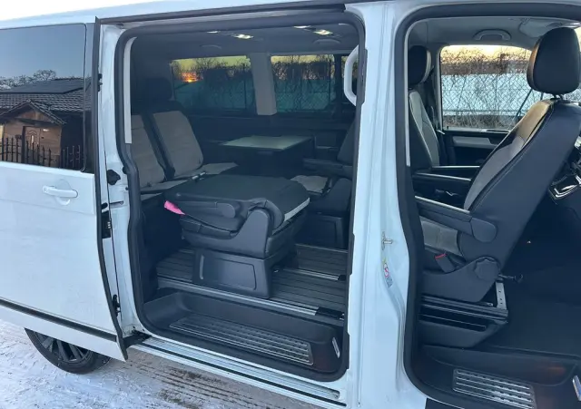 VOLKSWAGEN Multivan 2.0 BiTDI L1 Generation SIX 4Motion DSG